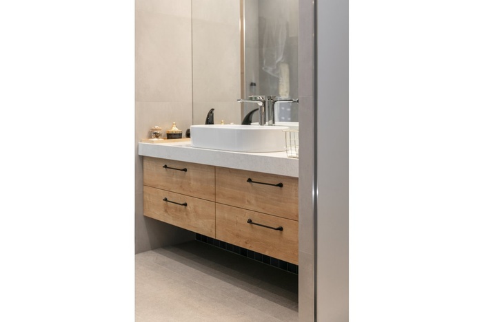 Fabricio Black 192mm 1655