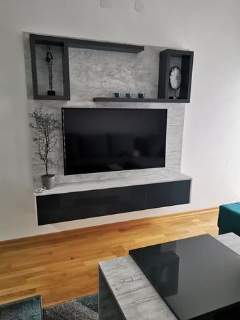 TV SET KVANTIKO 1681